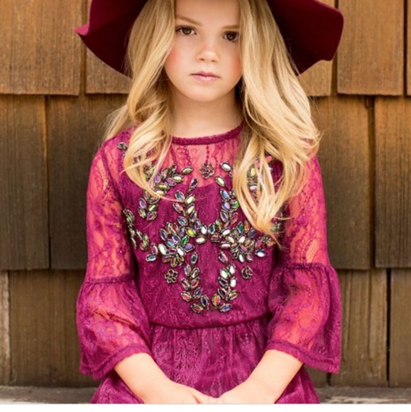 NWT Joyfolie Lilou Dree in Berry Size 7 is available for purchase on au PAY  Market - Imported Goods Online Store Co.Ltd. | au PAY Market - Online  Shopping Site